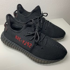 Yeezy shoes sneakers